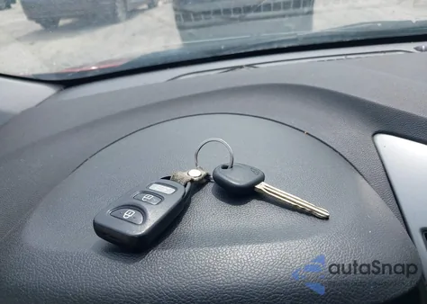 2014 Hyundai Elantra Se из США, поврежденный, VIN 5NPDH4AE4EH540022